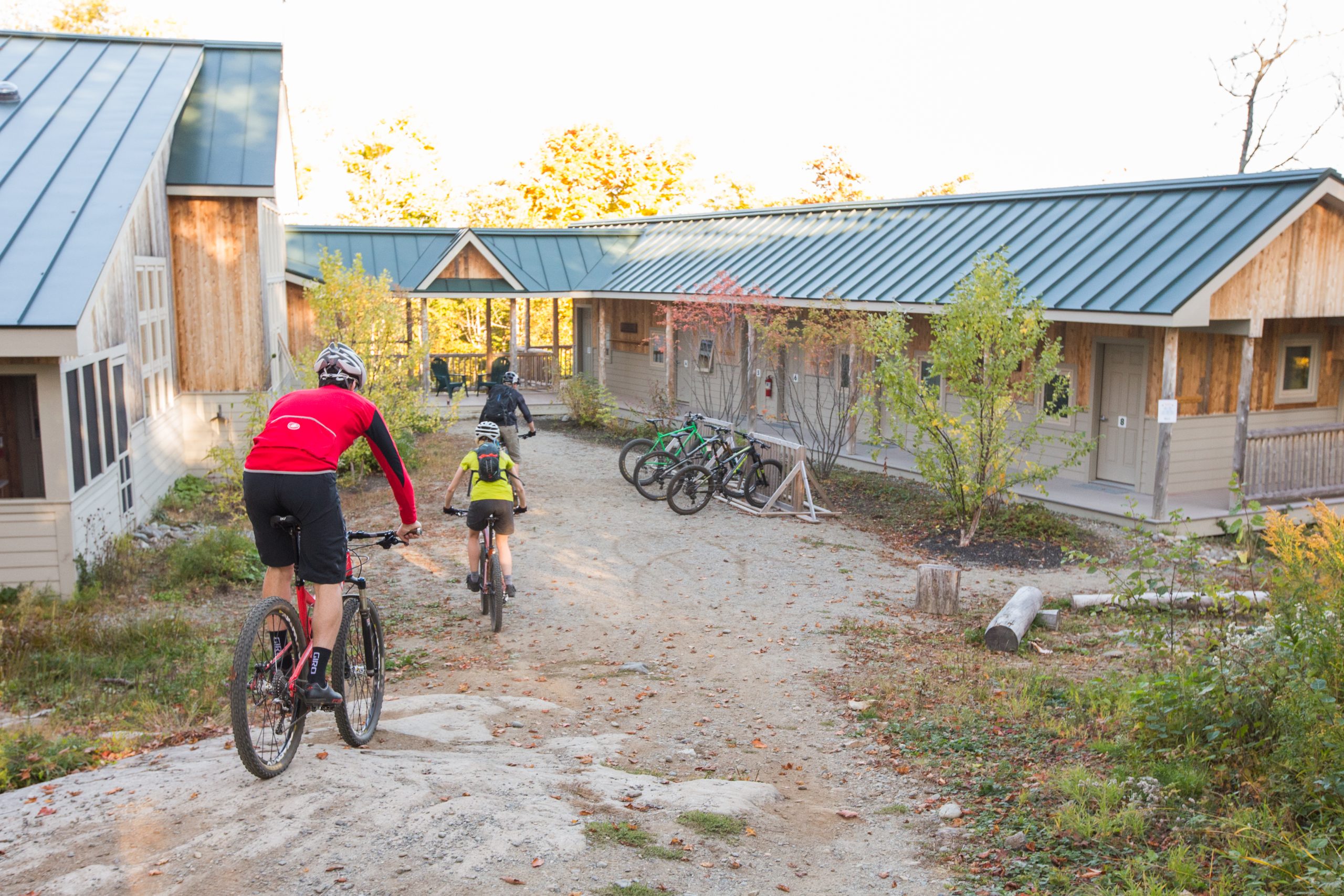 Mountain bikers at Stratton Brook Hut