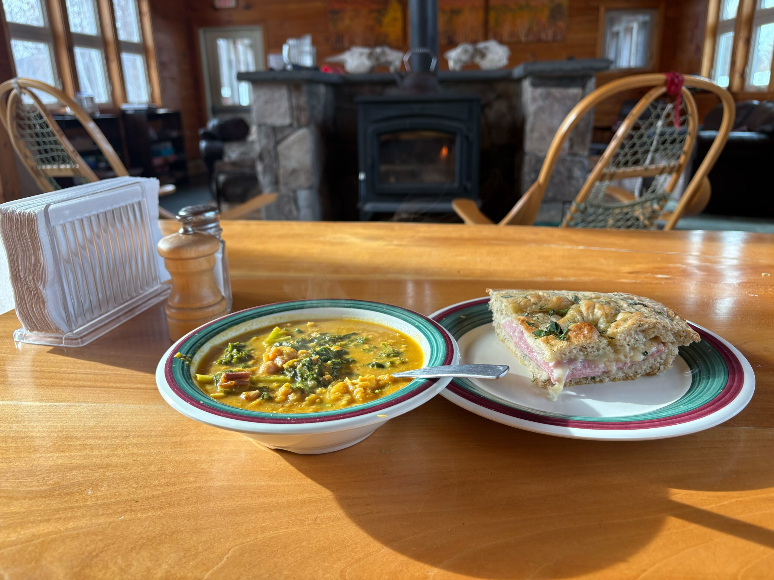 Hut winter lunch
